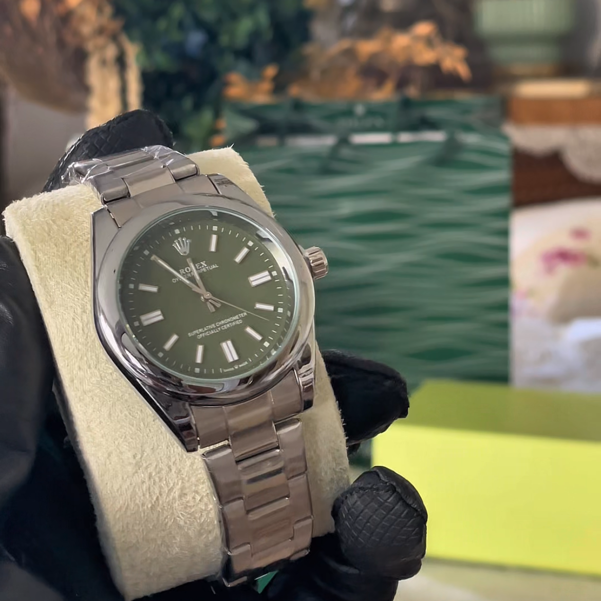 Rolex Oyster Vert - Full Packaging