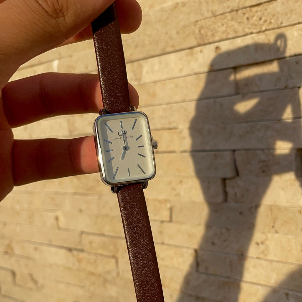 Daniel Wellington Classic Square – Élégance Minimaliste - Full Packaging